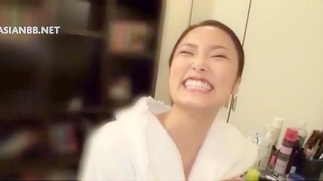 Hot Japanese Dykes Lick Pussies Passionately Together