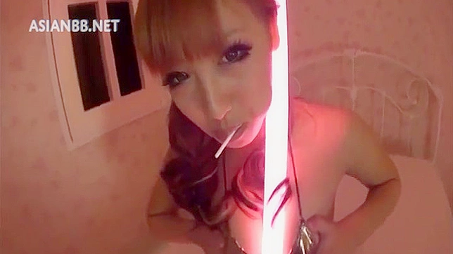 Hot Japanese Beauty Takes Big Cock Deep Inside Her Pussy