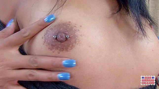 Sexy Brunette MILF Gets Nude & Teases Pussy On Cam