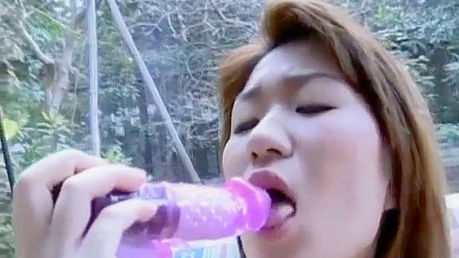 Moist Pussy Gets Toyed Until She Squirts Hard Today