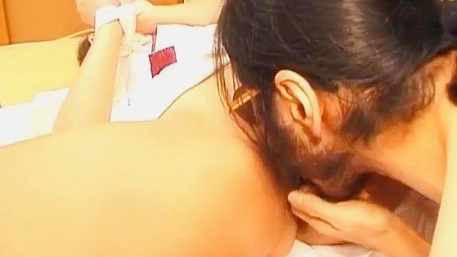 Sultry Kanako Peachily Fingers & Nails Her Pussy Sensually