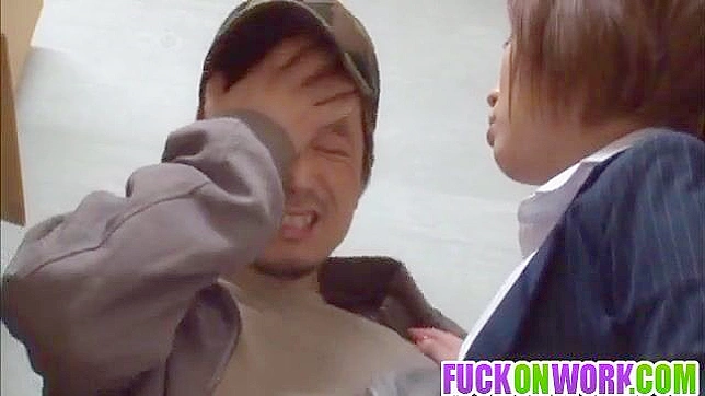 Skillful Blowjob Expertise - She Swallows Deep & Gives Hard Oral Sex