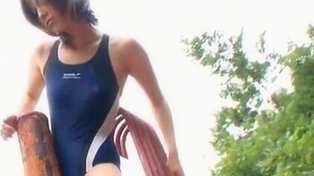 Sultry Chick Poses Seductively On Camera For Hot Sex Show