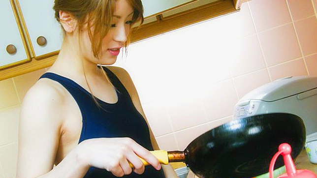 Yuu Mahiru's Oral Adventure Leads to Hot Home Sex