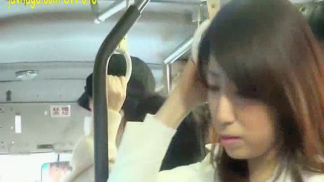 Office Lady Gets Fondled While Riding Public Bus Secretly