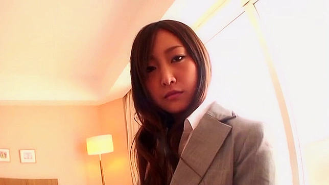 Hot Japanese Beauty Gets Bang Hard in Sexy POV Action