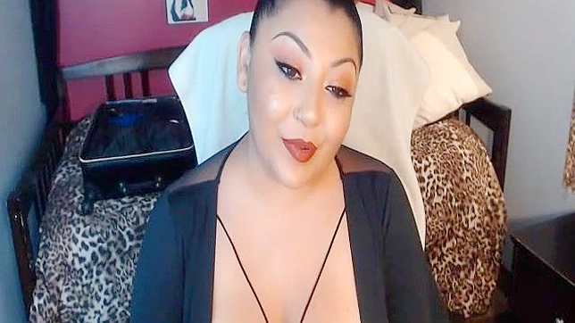 Sultry Buxom Brunette Delivers Mind-Bending Live Pleasure Show