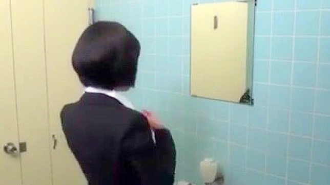 Boss's Hidden Lust Ignites Steamy Toilet Encounter