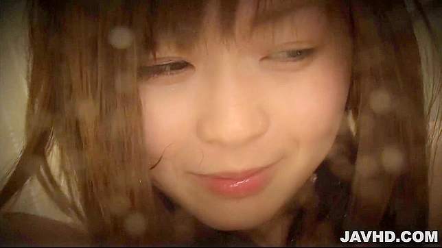 Foamy Masturbation Fun with Curvy Babe Leads to Pleasure Peak