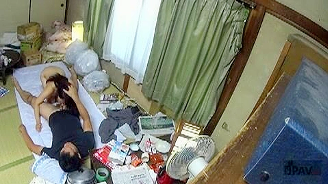Sneaky JAV Babe Gets Quietly Turned On Under Covers