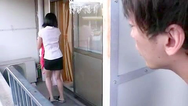 Hot Divorcee Craves Her Neighbor's Thick Dong After Steamy Sex