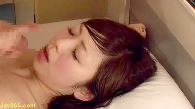 Lucky Patient Sneaks Hot Handjob from Seductive Asian Doc