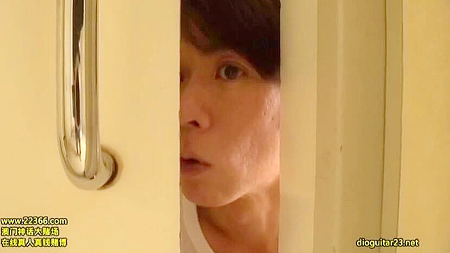 Hospital Flirtation Heats Up When Patient Seduces Sexy Nurse