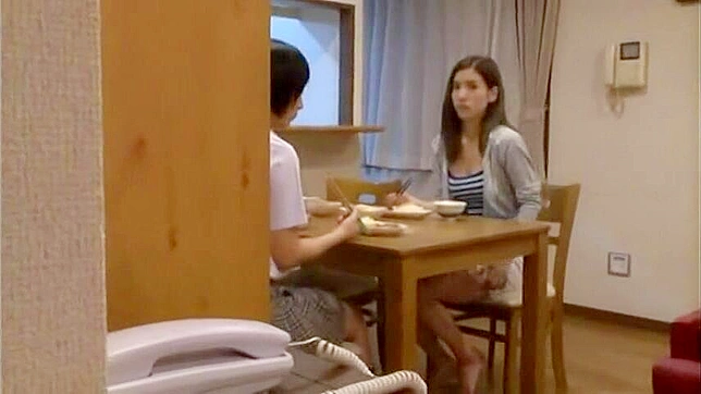 Seductive Sister Tempts Brother in Hot Shower Hookup