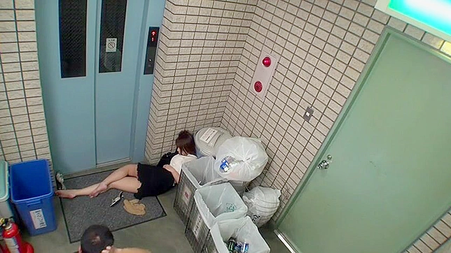 JAV Goddess Reveals Her Secrets After Drowsy Awakening Sex