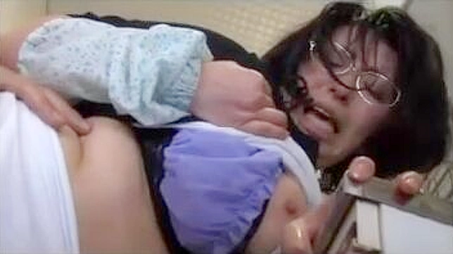 Seductive Mature Secretary Gets Fucked Hard at Work