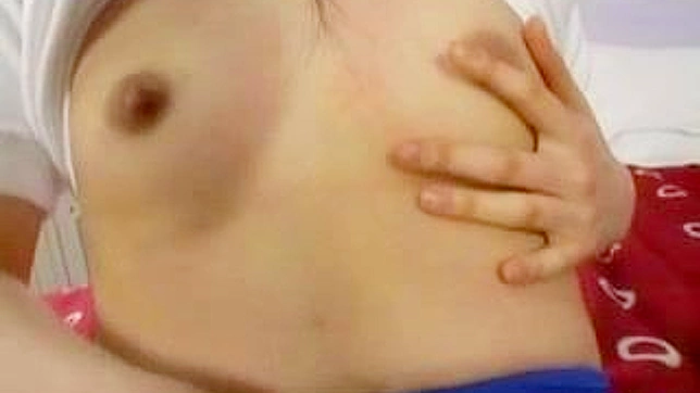 Passionate Yachiru Momoi Tempts Her Lover in Japan Room