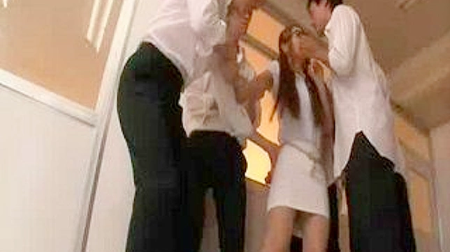 Jessica Kizaki Shows Her Hardcore Fucking Skills Expertly