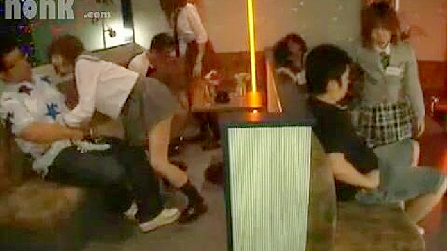 Hot Oriental Group Gives Blowjobs in Broad Daylight