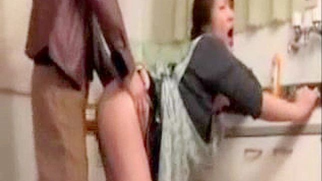 Shameless Wife's Steamy Shower Sex Encounter Revelations