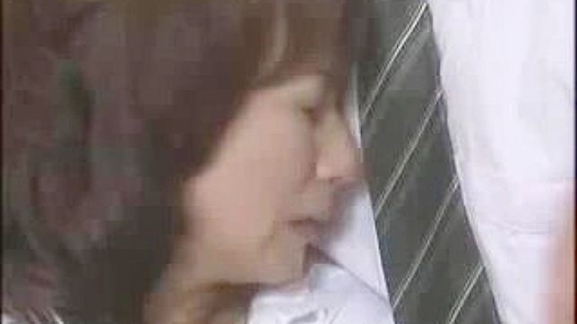 Soft Reiko Makihara Delights With Her Sensual Femmeseness