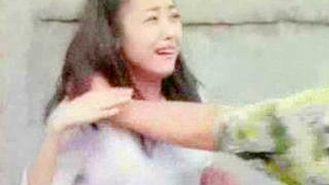 Asian Street Sex - Hot Babe Gets Fucked Hard Outdoors