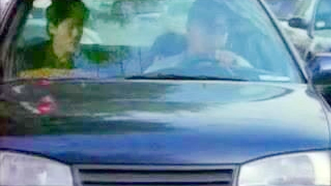 Asian Street Sex - Hot Babe Gets Fucked Hard Outdoors