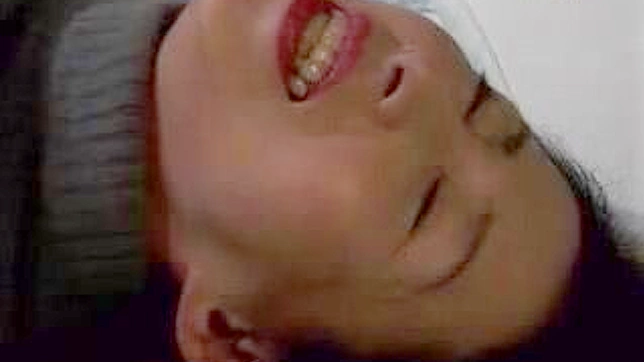 Sizzling Pussy Gets Pounded Raw till She Screams Loudly