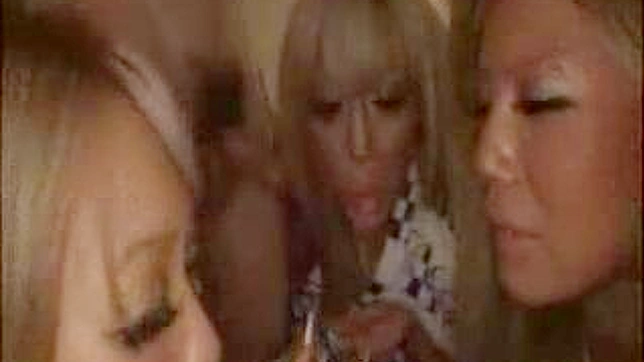 Bad Girls Give Public Blowjobs in Tokyo Hotel Corridor