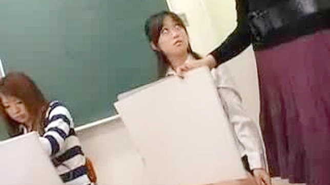 Intensely Pounding Her Tight Pussy Until She Screams Loudly