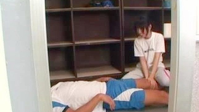 Teen 18+ In Short Skirt Gets JAV Style Handjob Massage