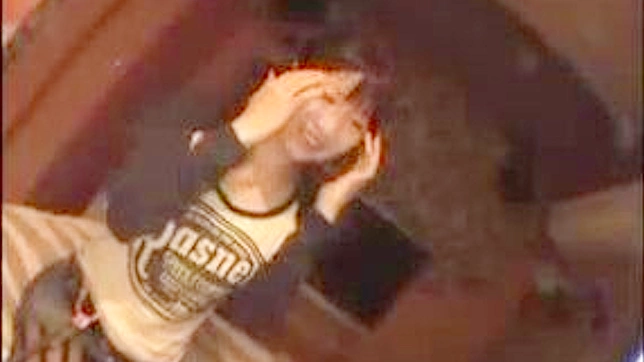 Shy Teen 18+'s First Explicit JAV Scene Ever Recorded Live