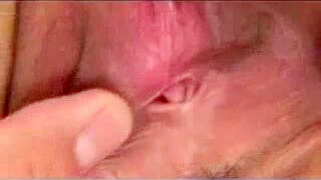 Hot Oriental Temptress Strips Off for Sultry Wet Play