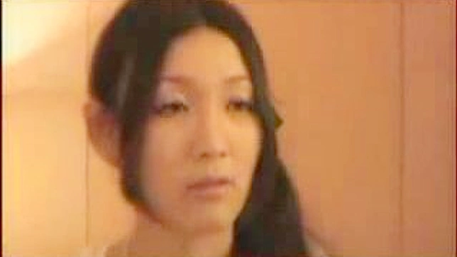 Seductive Asian Beauty   Men into Steamy Group Sex