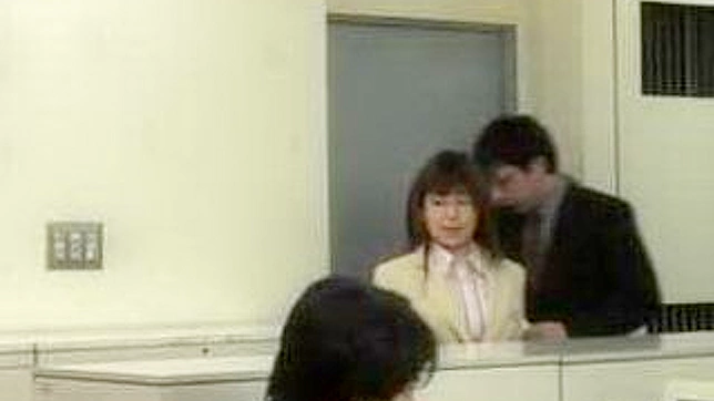 Office Lady's Unleashed Passion in Secret Stairwell