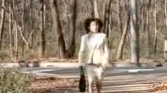 Office Lady's Unleashed Passion in Secret Stairwell