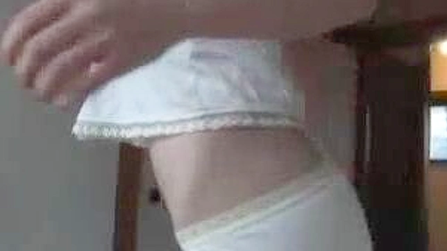 Seductive Lingerie Queen Tempts in Hot Japanese Scenes