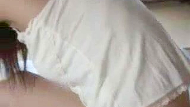 Seductive Lingerie Queen Tempts in Hot Japanese Scenes