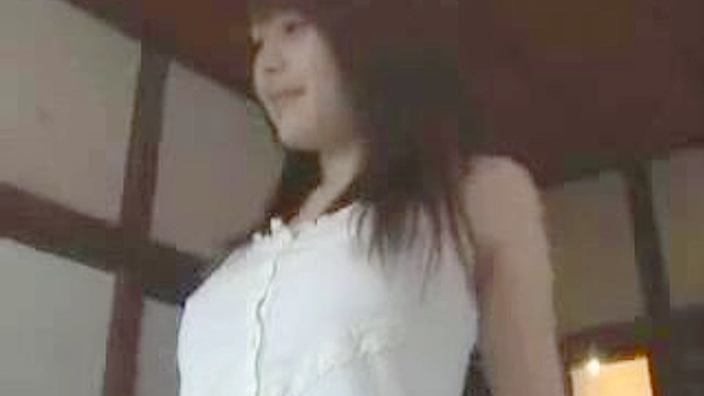 Seductive Lingerie Queen Tempts in Hot Japanese Scenes