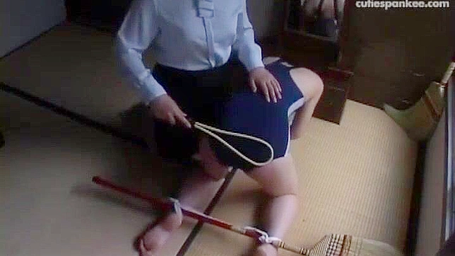 Hot Japanese Milf Shows Class What Real Buttfuck Spanking Is Like