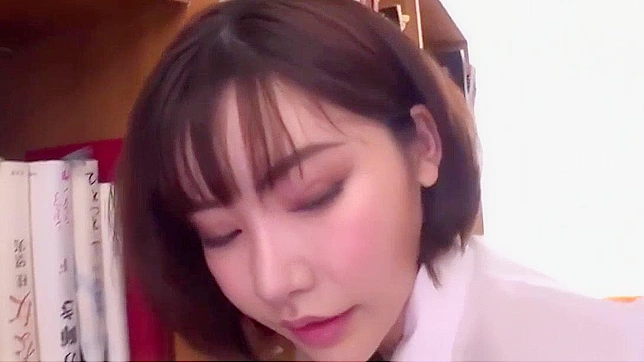 Caught Japanese Porn Star Gives Hot Oral & Spread-Legged Sex Showdown