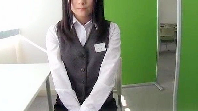 Seductive Japanese Secretary Gives Epic Blowjob Indoors