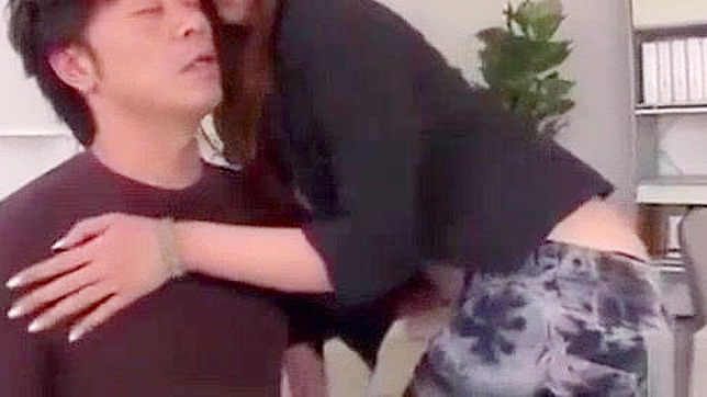 Sultry Yui Gives Hot Blowjob Before Creampie in Uncensored Scene