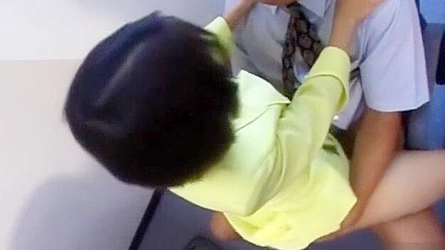 Naughty Japanese Milf Gives Hot Blow Job & Pussy Lick Before Fuck