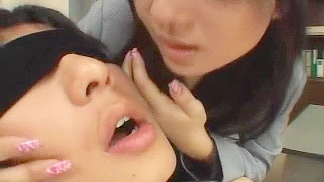 Hot Office Sex - Curvy Chick Gets Facialized Hardly