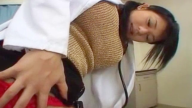 Hot Office Sex - Curvy Chick Gets Facialized Hardly