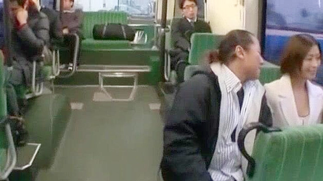 Hot Japanese Chick Gives Blowjob, Plays with Toys then Gets Cumsplattered