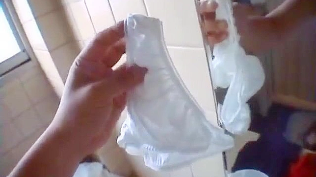 Passionate Students Dive into Forbidden Threesome Desire