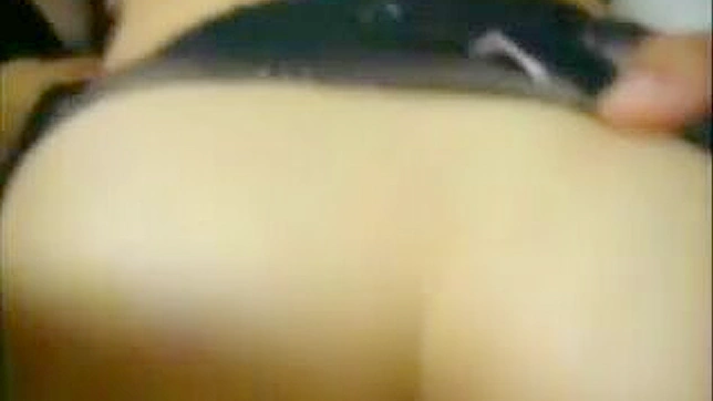 Hot Japanese Amateurs Get Wild & Horny Together!