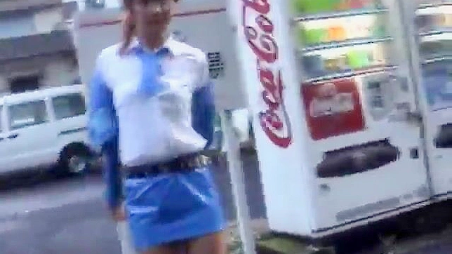 Hot Beach Romp Ends With Risky Police Encounter Sex